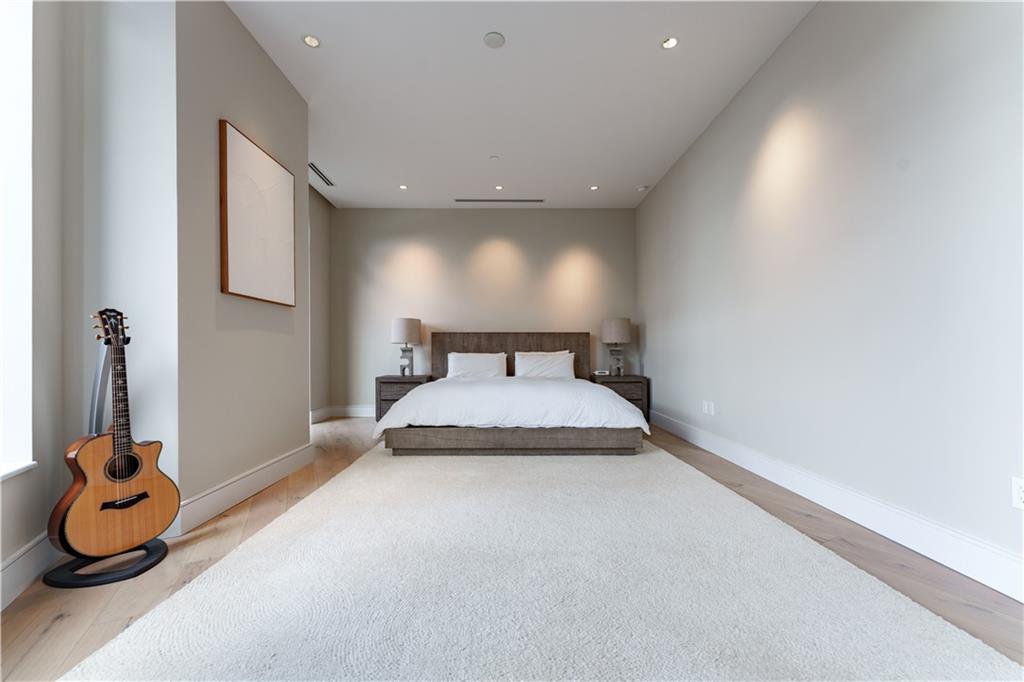 3376 Peachtree Rd #32A Atlanta, GA 30326