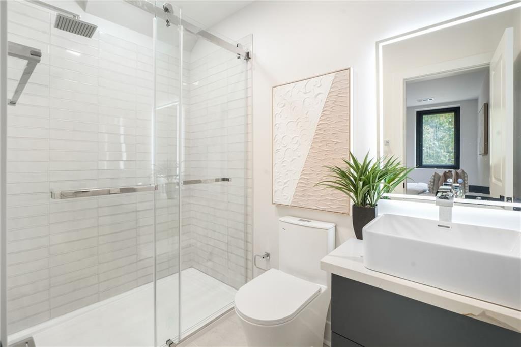 2689 Grand Isle Way Decatur, GA 30032