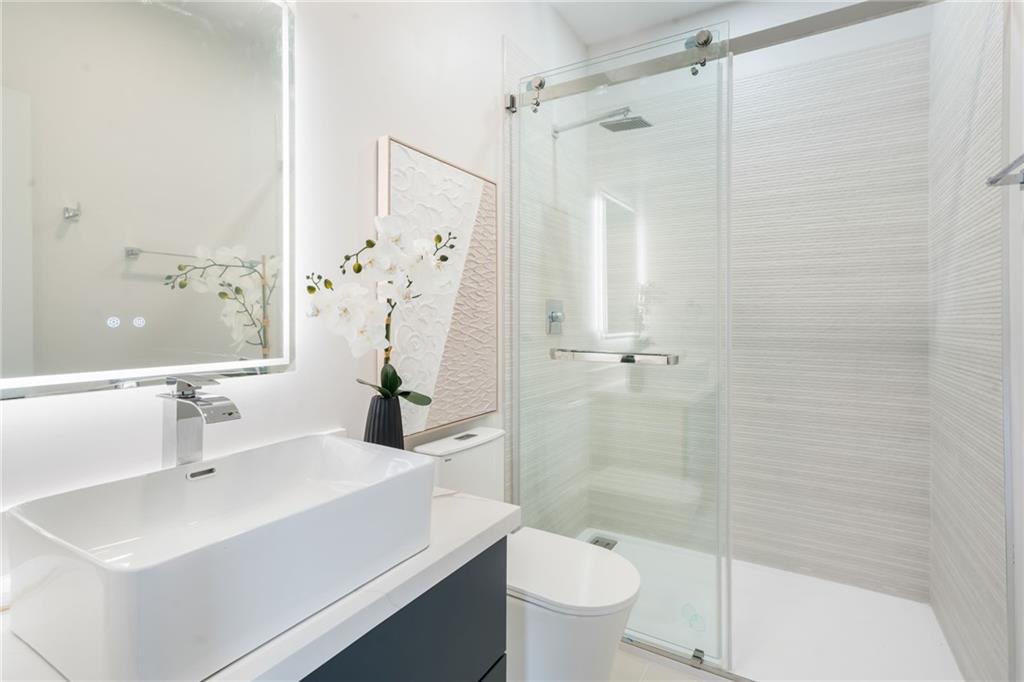 2689 Grand Isle Way Decatur, GA 30032