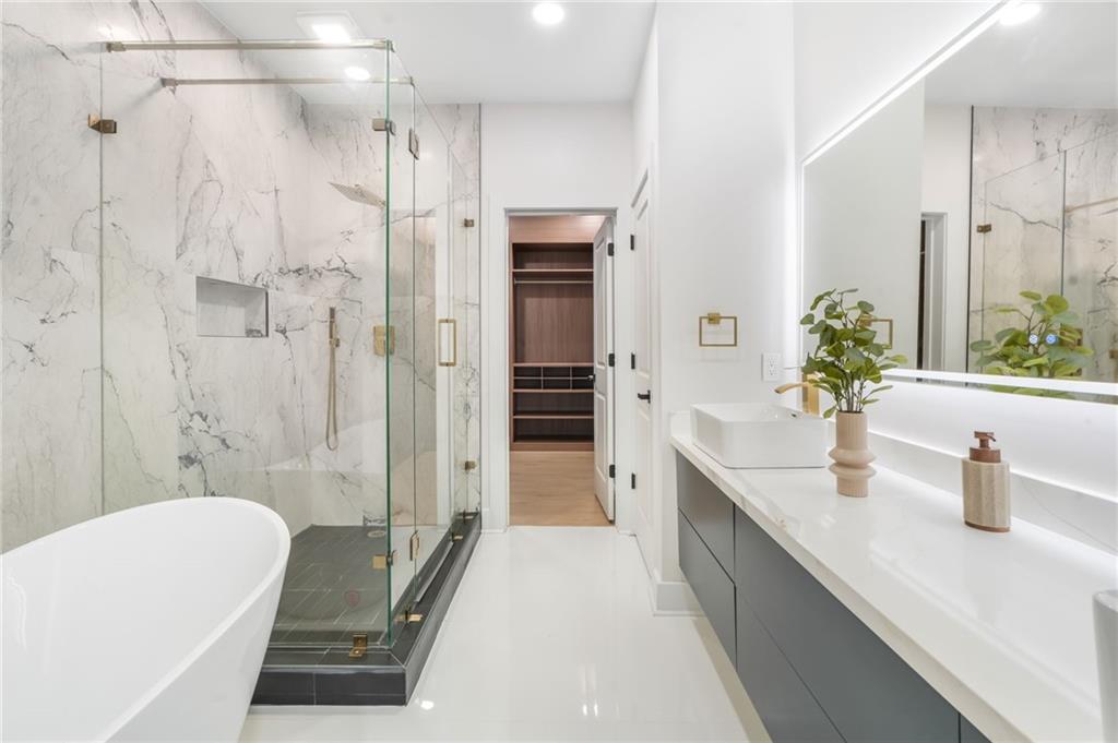 2689 Grand Isle Way Decatur, GA 30032