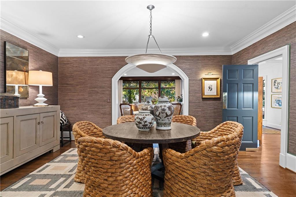 601 Townsend Pl Atlanta, GA 30327