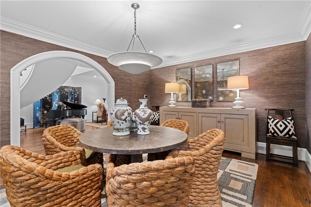 601 Townsend Pl Atlanta, GA 30327