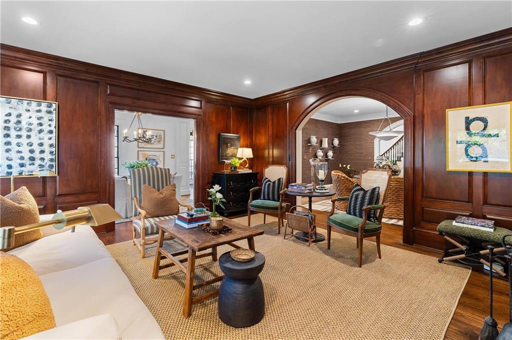 601 Townsend Pl Atlanta, GA 30327