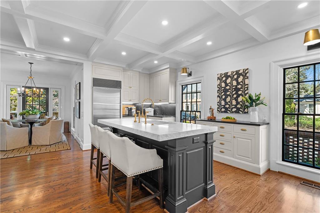 601 Townsend Pl Atlanta, GA 30327