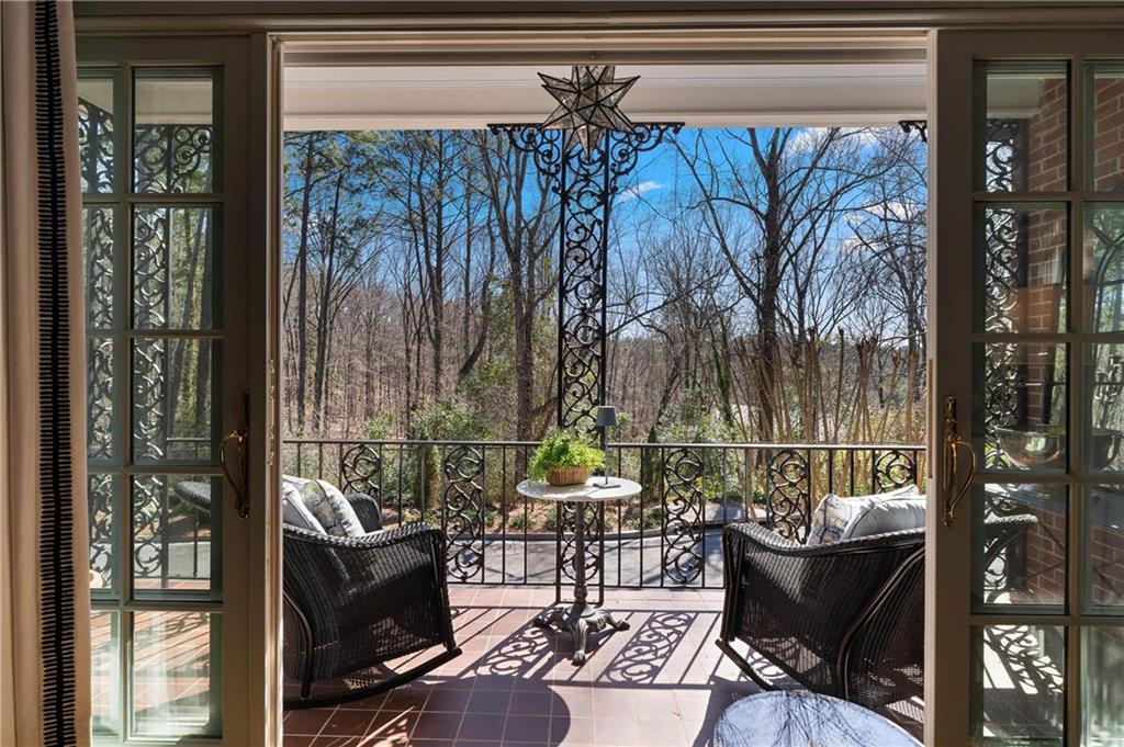 601 Townsend Pl Atlanta, GA 30327