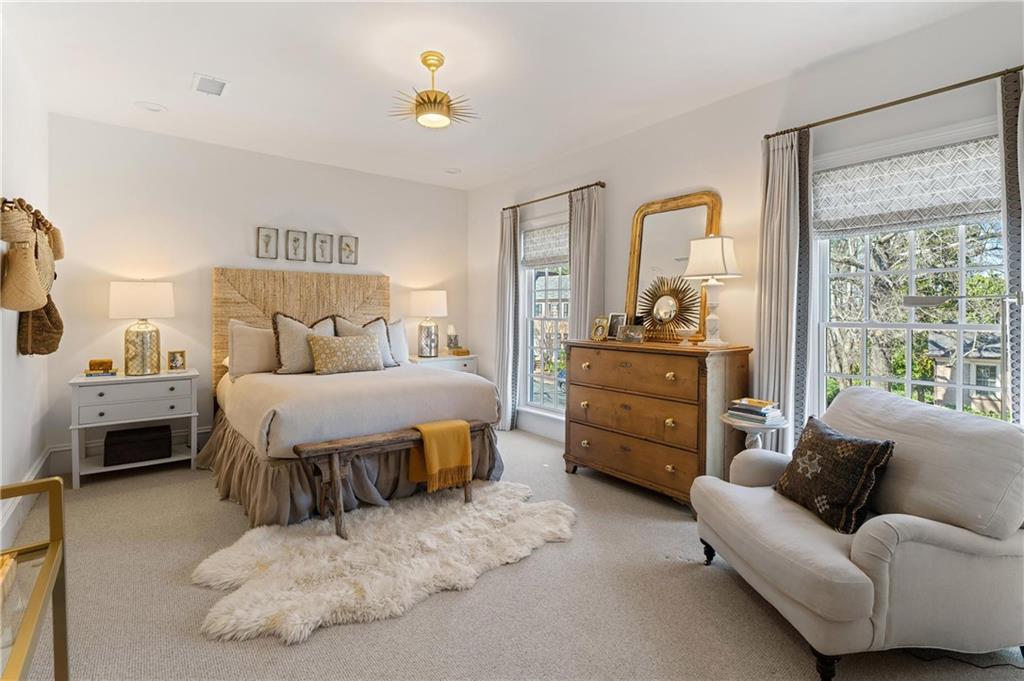 601 Townsend Pl Atlanta, GA 30327