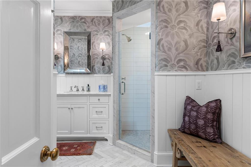 601 Townsend Pl Atlanta, GA 30327