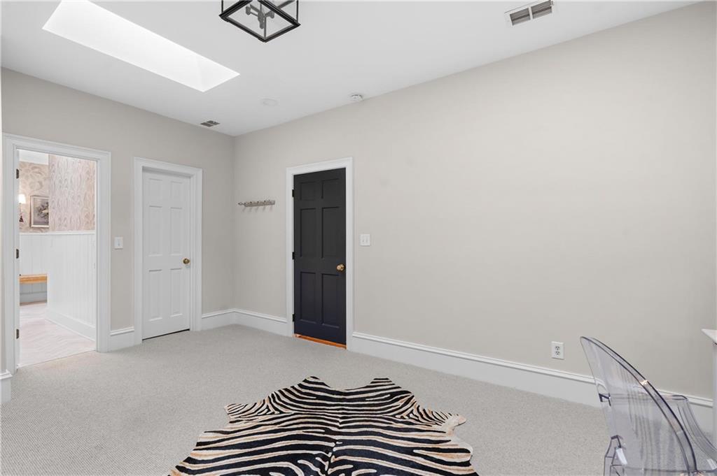 601 Townsend Pl Atlanta, GA 30327