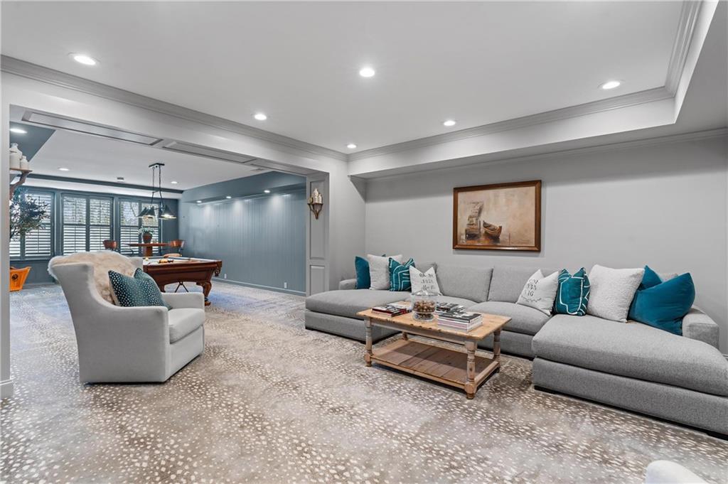 601 Townsend Pl Atlanta, GA 30327