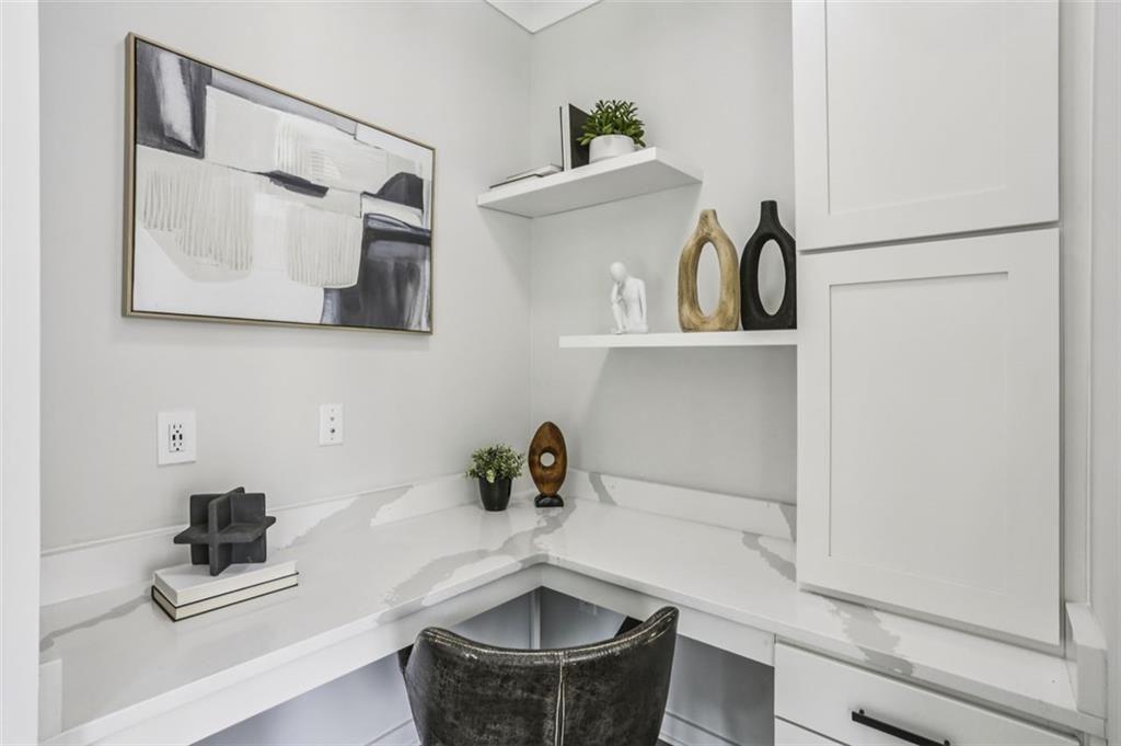 2090 Emmet Park Ln #425 Decatur, GA 30033