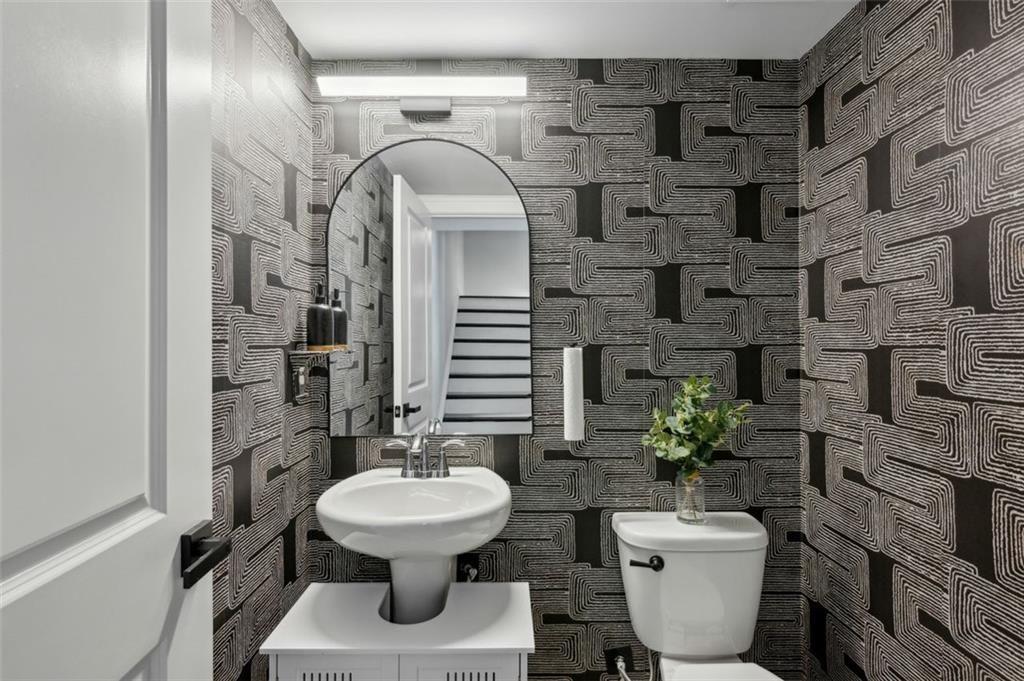 2090 Emmet Park Ln #425 Decatur, GA 30033