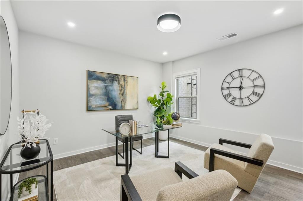 2090 Emmet Park Ln #425 Decatur, GA 30033