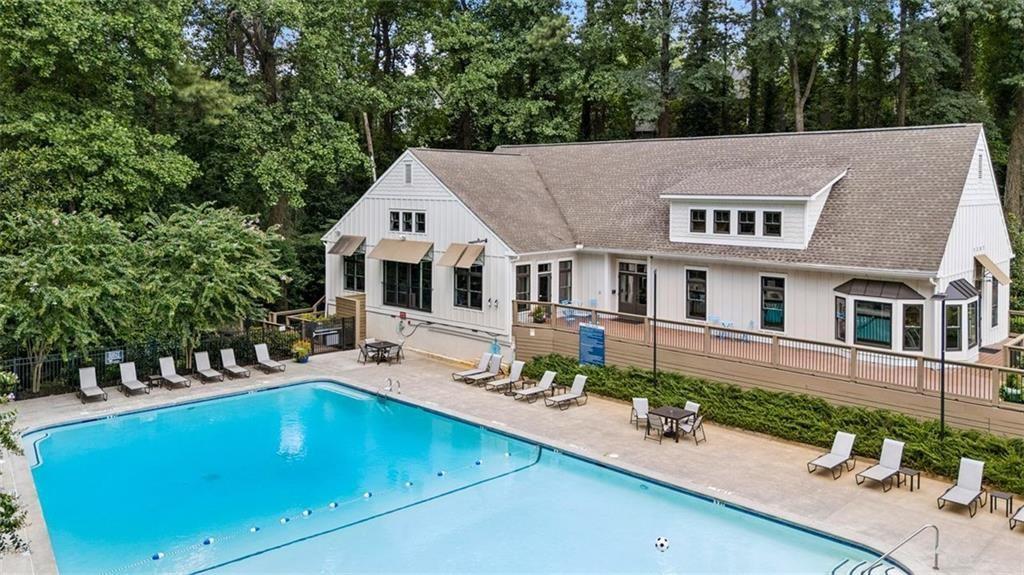 2090 Emmet Park Ln #425 Decatur, GA 30033