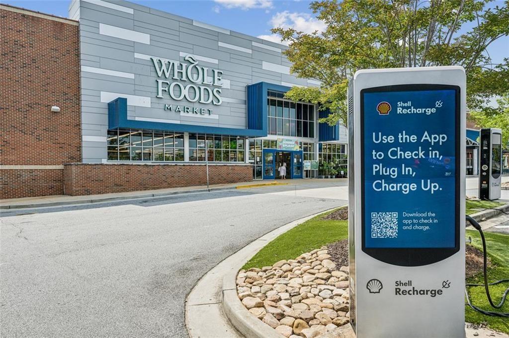 2090 Emmet Park Ln #425 Decatur, GA 30033