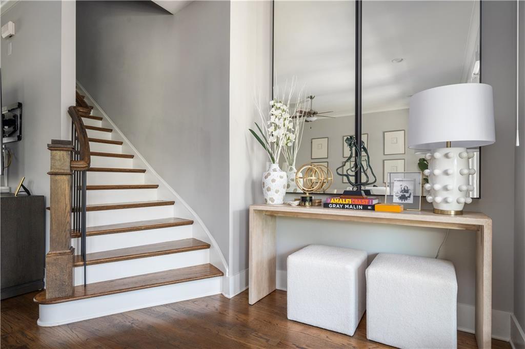 1918 Kings Cross Atlanta, GA 30318