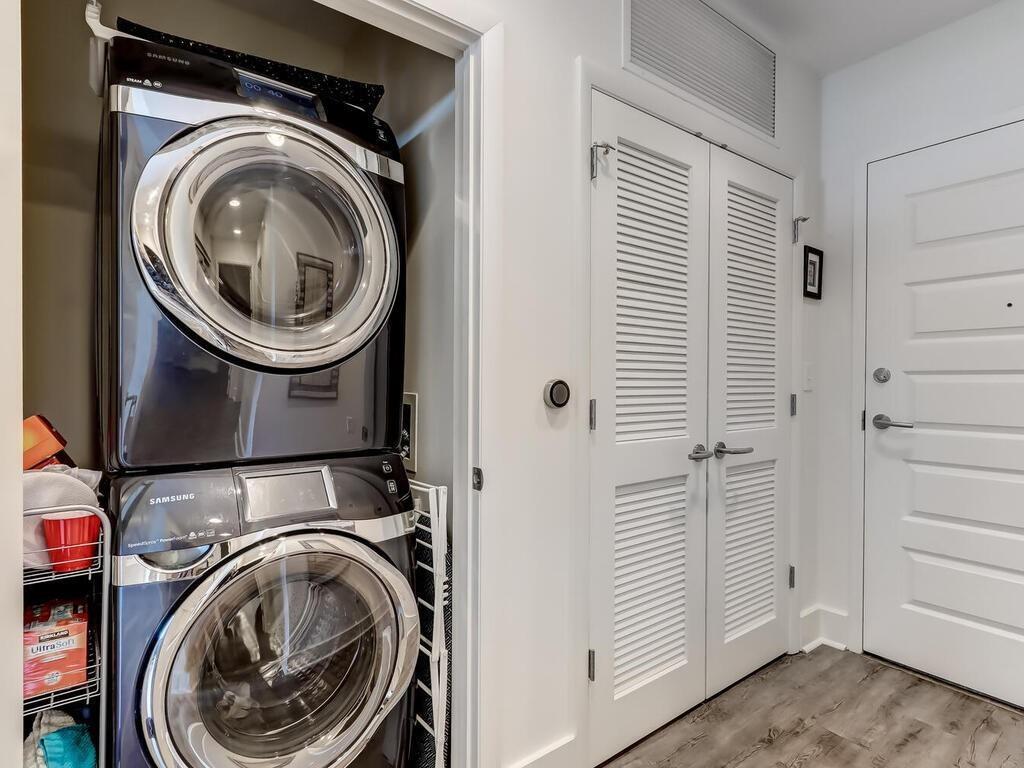 1080 Peachtree St #2007 Atlanta, GA 30309