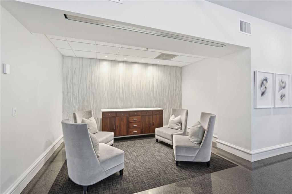 2660 Peachtree Rd #20D Atlanta, GA 30305