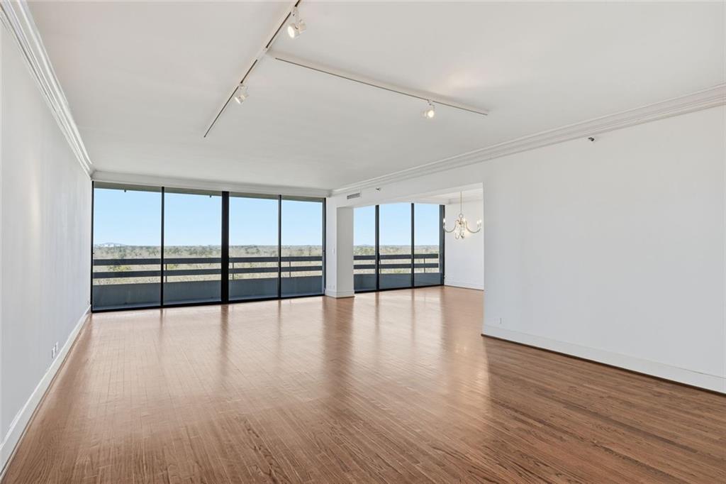 2660 Peachtree Rd #20D Atlanta, GA 30305