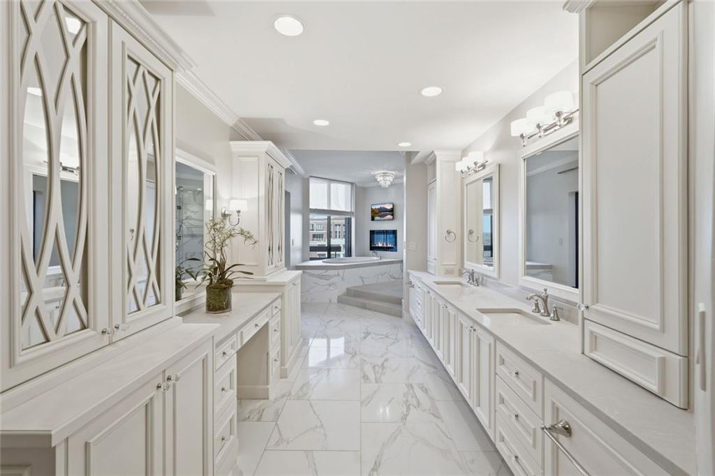 2660 Peachtree Rd #20D Atlanta, GA 30305