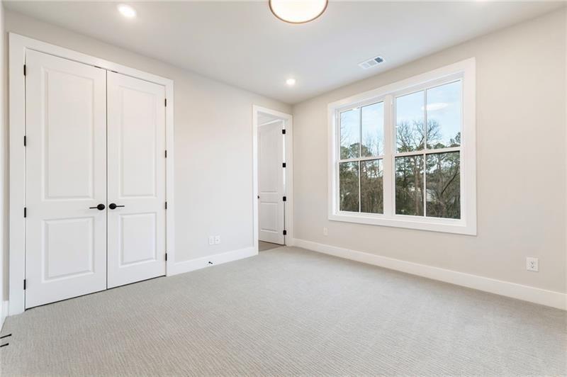 2202 Carlton Ct Atlanta, GA 30318