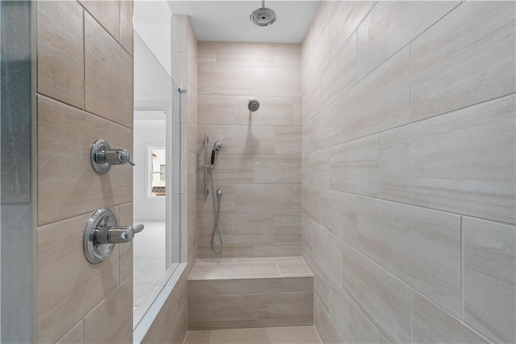 2812 Evanshire Ave #110 Duluth, GA 30096