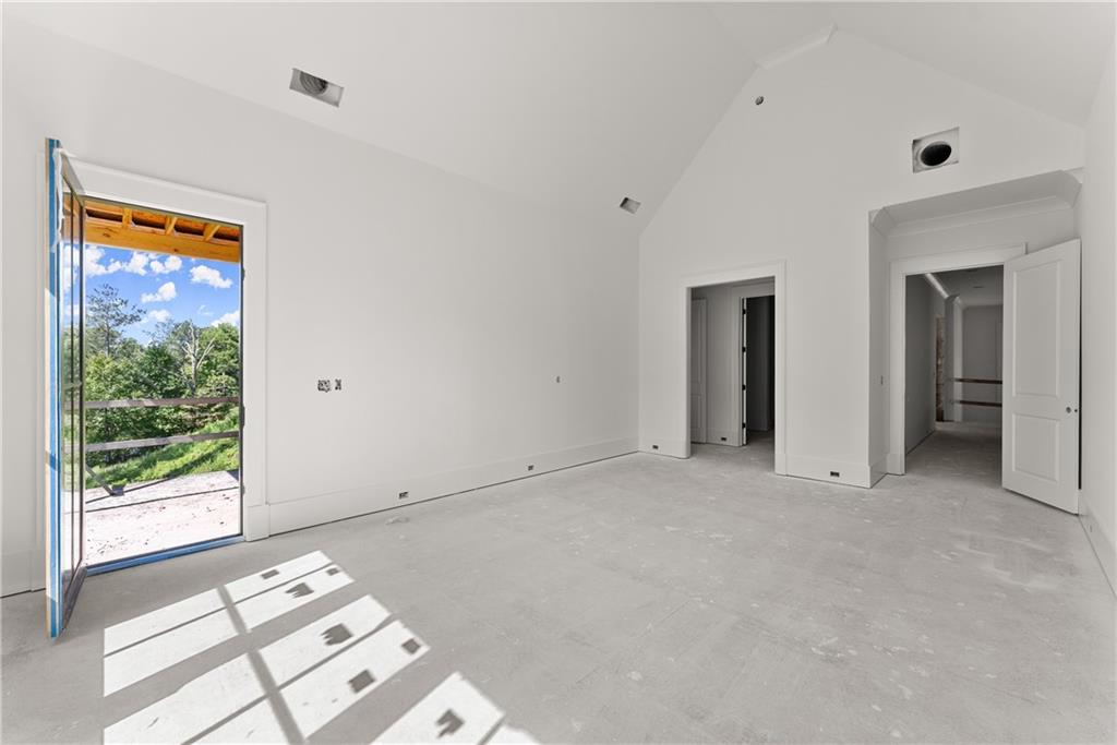 5071 Kings Close Alpharetta, GA 30004 5071 Kings Close Alpharetta, GA 30004