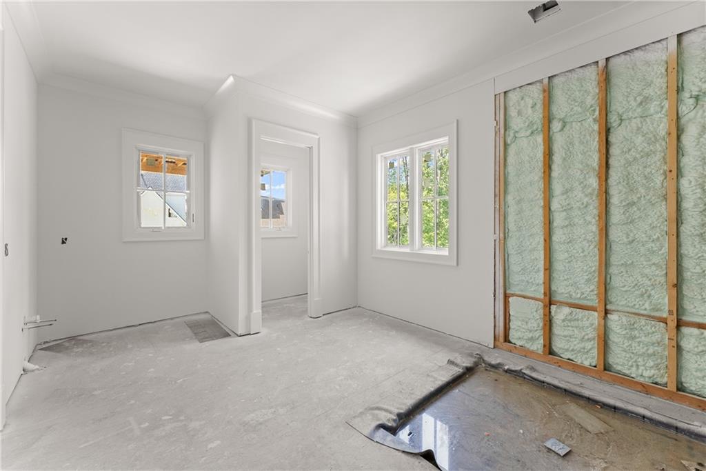 5071 Kings Close Alpharetta, GA 30004 5071 Kings Close Alpharetta, GA 30004
