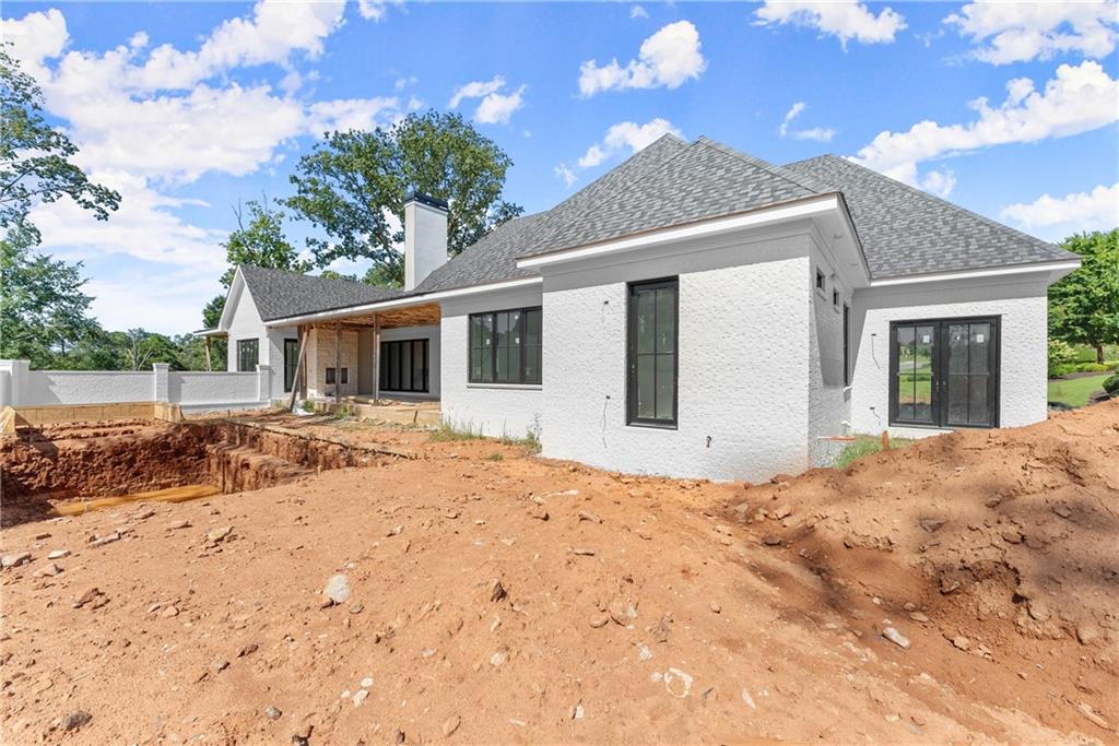 5071 Kings Close Alpharetta, GA 30004 5071 Kings Close Alpharetta, GA 30004