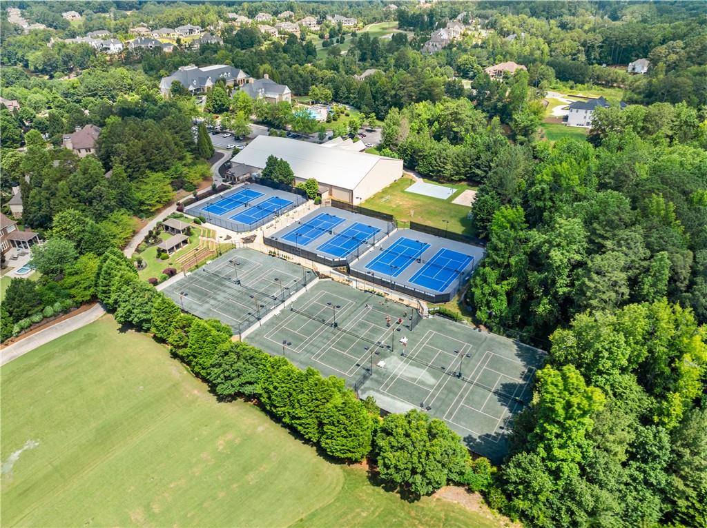 5071 Kings Close Alpharetta, GA 30004 5071 Kings Close Alpharetta, GA 30004