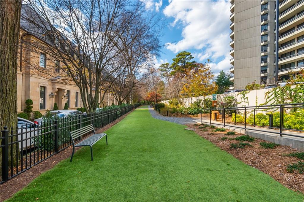 2660 Peachtree Rd #22E Atlanta, GA 30305