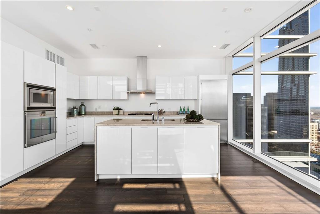 45 Ivan Allen Junior Blvd #2705 Atlanta, GA 30308