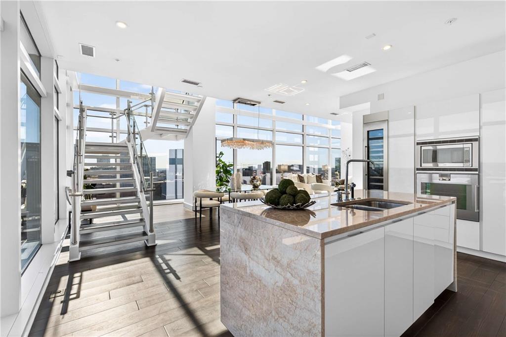 45 Ivan Allen Junior Blvd #2705 Atlanta, GA 30308