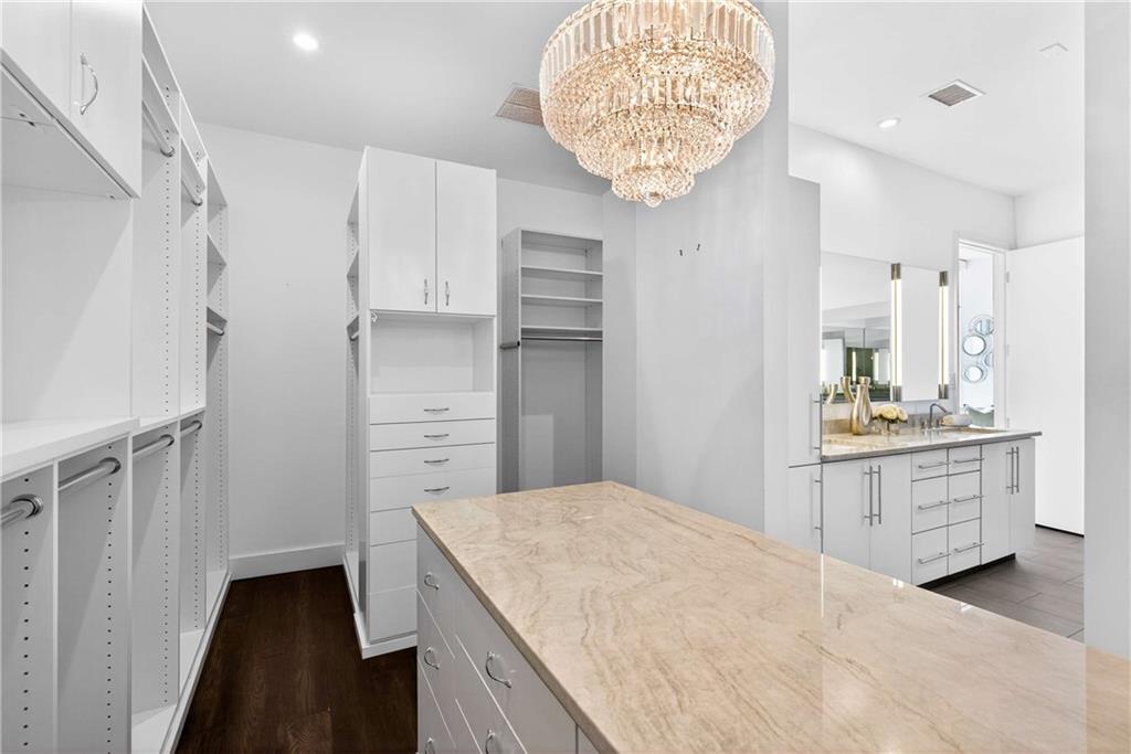 45 Ivan Allen Junior Blvd #2705 Atlanta, GA 30308