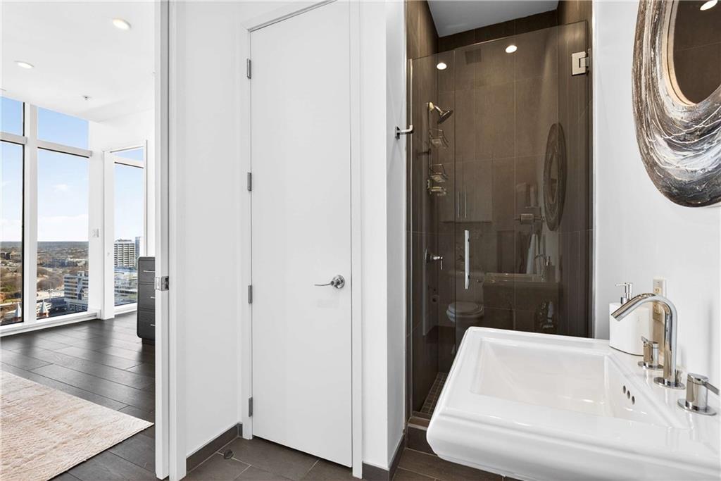 45 Ivan Allen Junior Blvd #2705 Atlanta, GA 30308