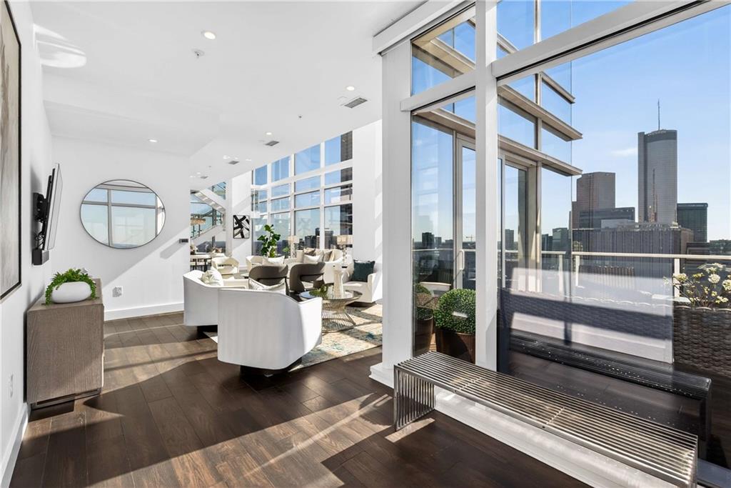 45 Ivan Allen Junior Blvd #2705 Atlanta, GA 30308