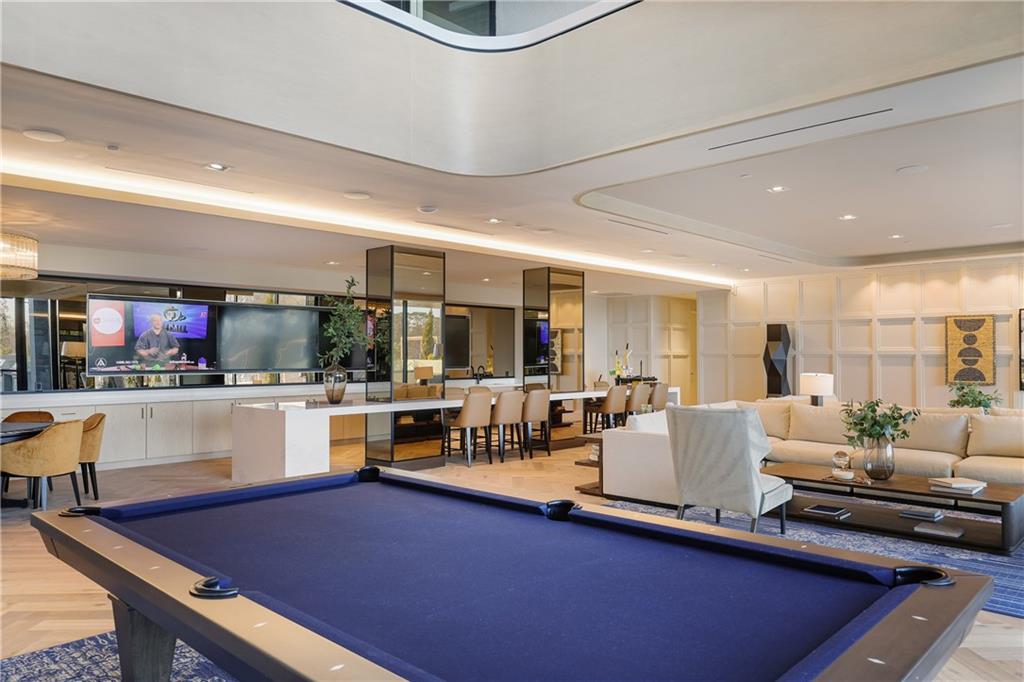 2425 Peachtree Rd #1802 Atlanta, GA 30305