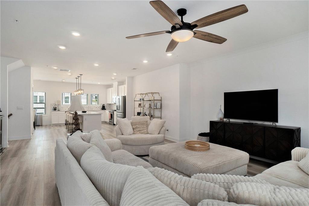 6141 Ogeechee Rd Smyrna, GA 30126