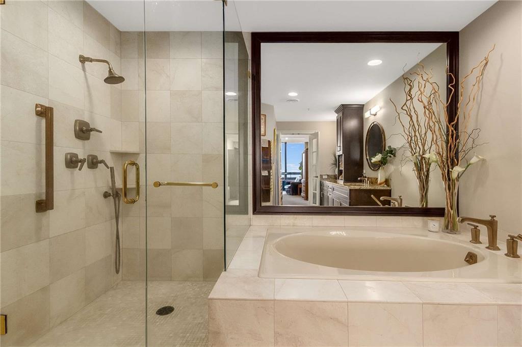 2660 Peachtree Rd #13F Atlanta, GA 30305