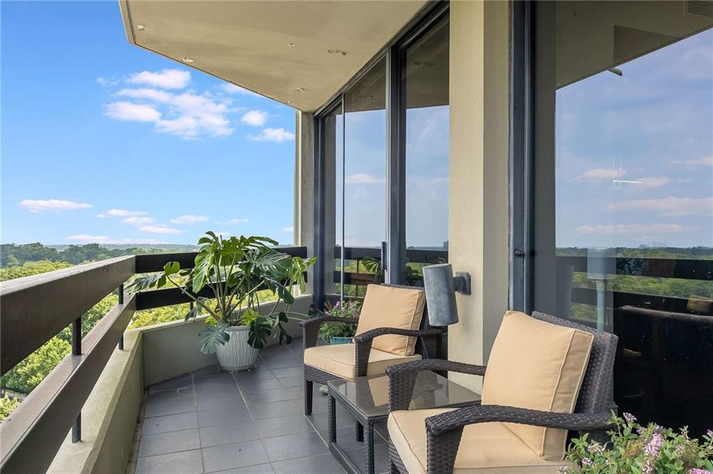 2660 Peachtree Rd #13F Atlanta, GA 30305