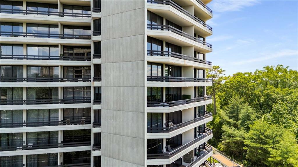 2660 Peachtree Rd #13F Atlanta, GA 30305
