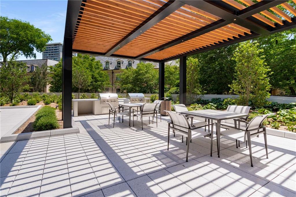 2660 Peachtree Rd #13F Atlanta, GA 30305