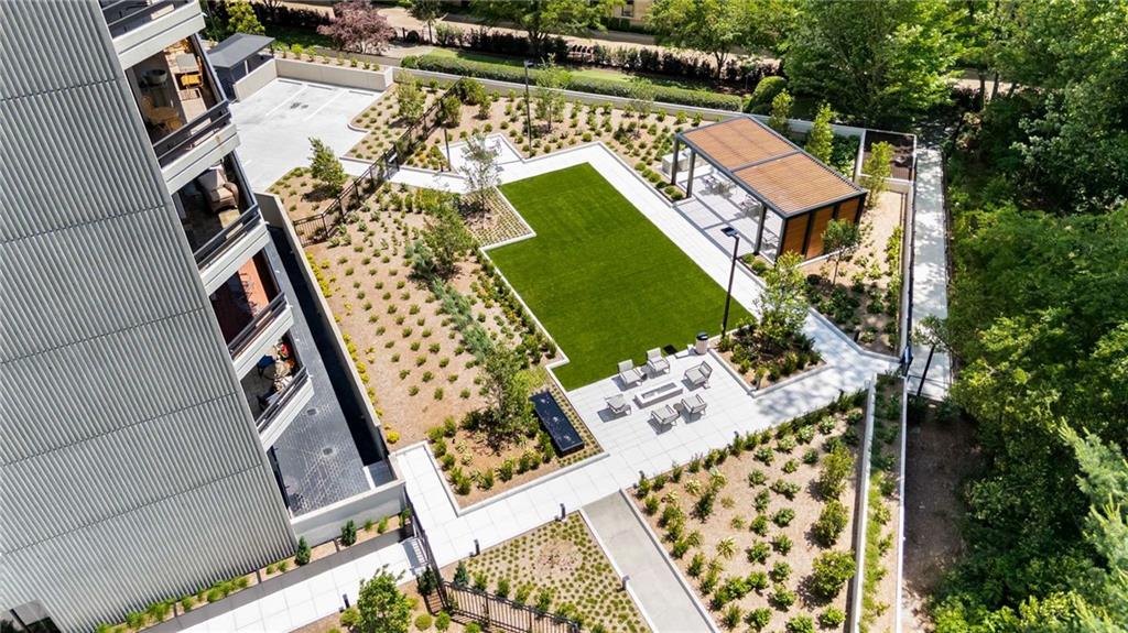 2660 Peachtree Rd #13F Atlanta, GA 30305