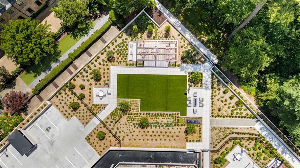 2660 Peachtree Rd #13F Atlanta, GA 30305