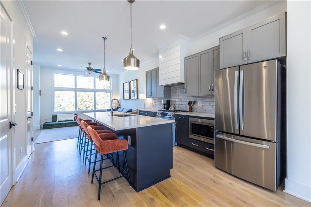 812 W College Ave Decatur, GA 30030