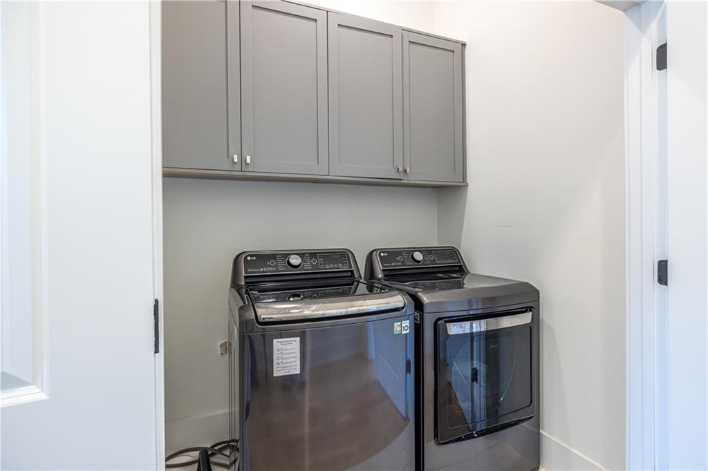 812 W College Ave Decatur, GA 30030