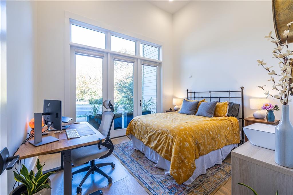 812 W College Ave Decatur, GA 30030