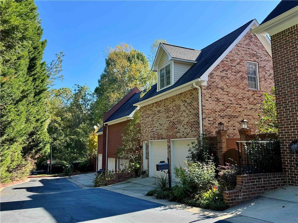 2289 Ivy Crst Ln Atlanta, GA 30339