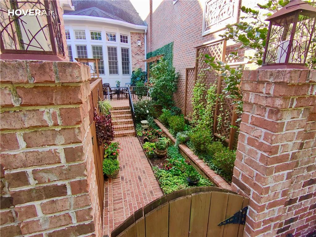 2289 Ivy Crst Ln Atlanta, GA 30339