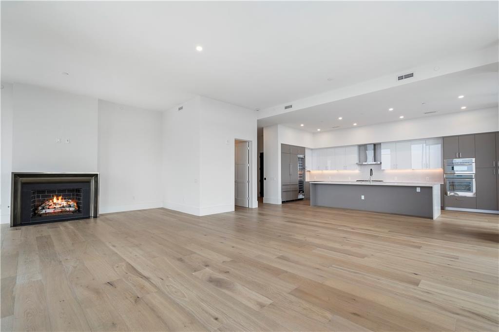 2425 Peachtree Rd #1806 Atlanta, GA 30305