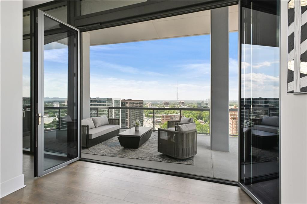 3107 Peachtree Rd #PH2003 Atlanta, GA 30305